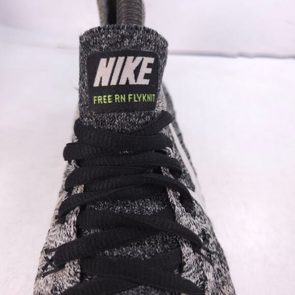 Nike Free RN Flyknit Athletic Training Shoe Womens Size 7 880844-003 Gray Black - Picture 9 of 10